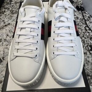 Gucci White Sneakers Size 35